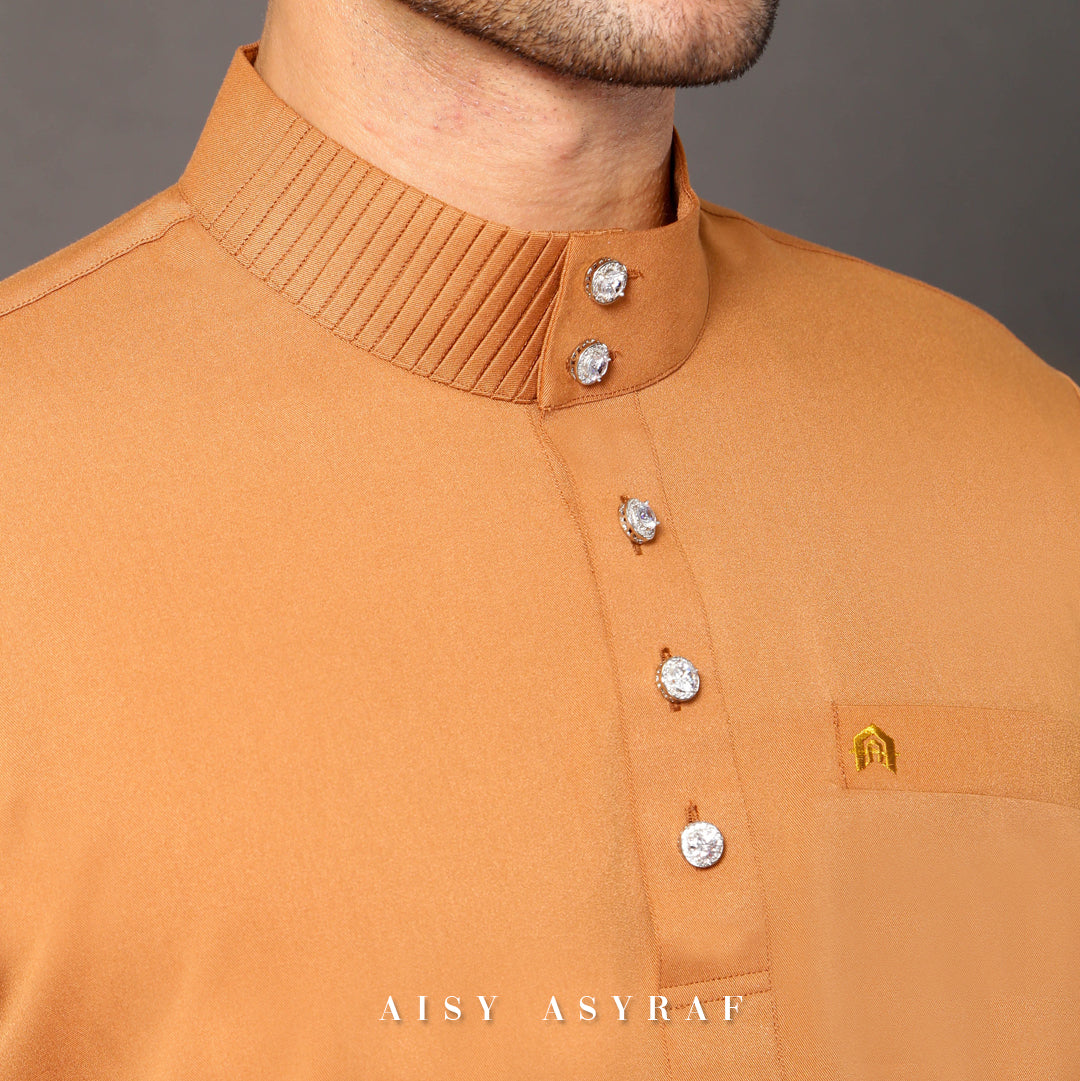 Kurta Hatta - Bronze